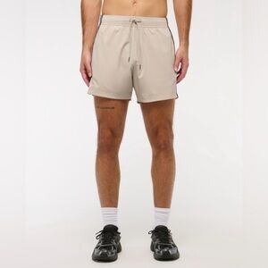 Abercrombie & Fitch Men’s YPB motionTEK Retro Short, XSmall, Taupe